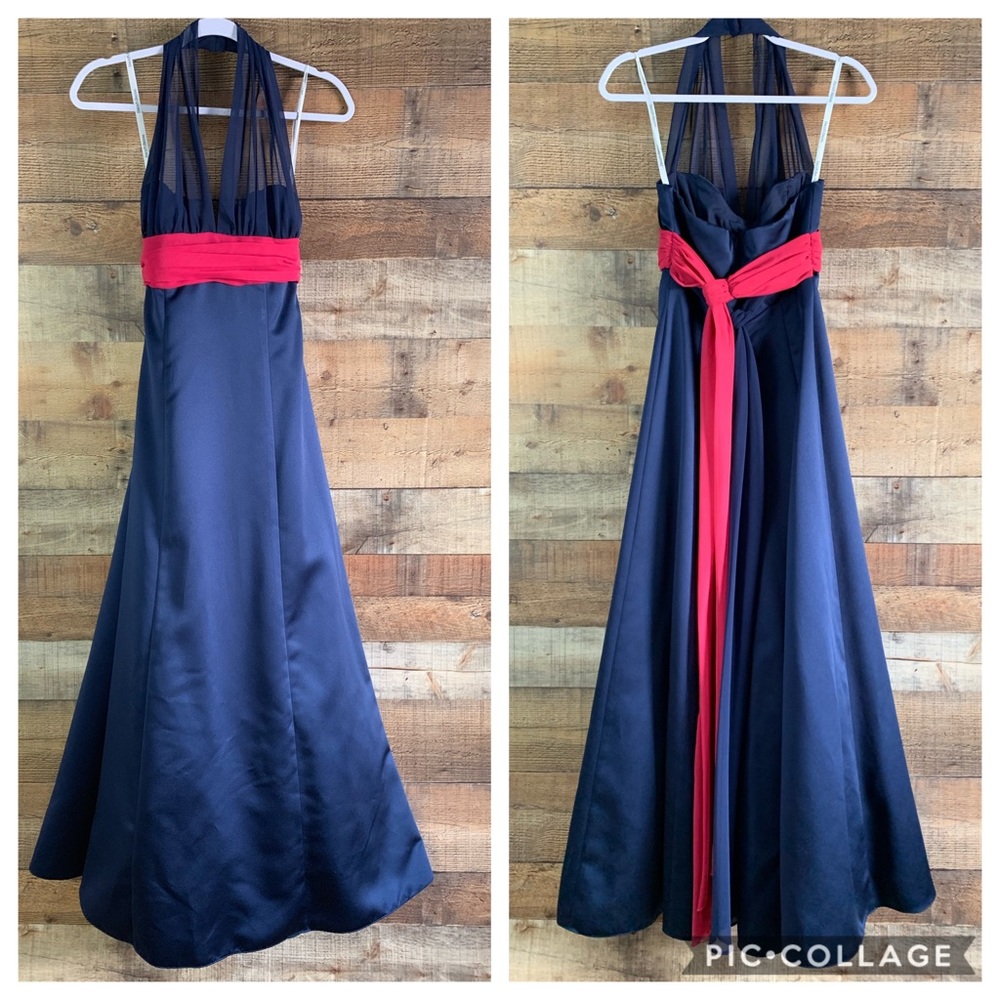 David's Bridal navy blue gown dress 81441 Size 4